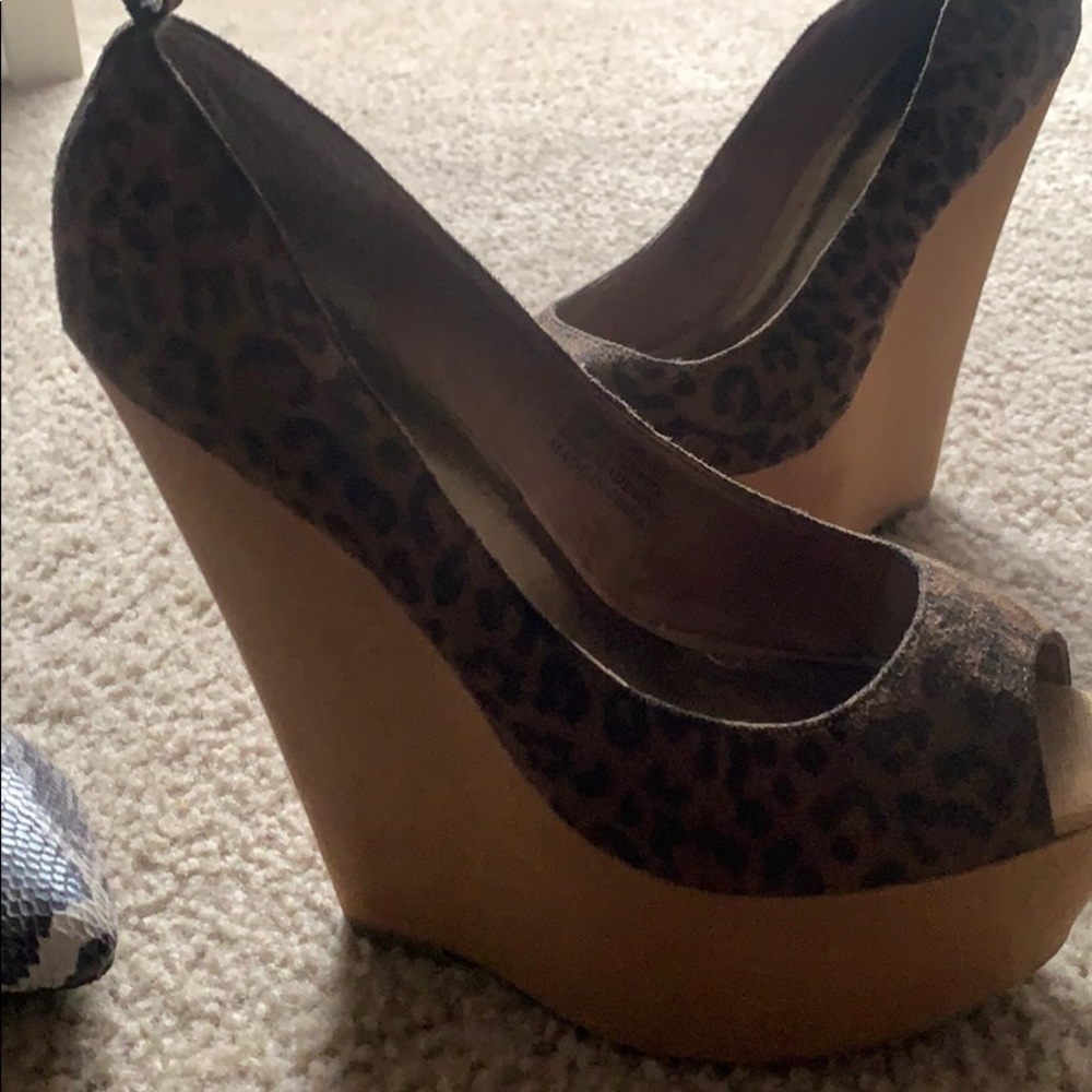 Wedges - Picture 3 of 3